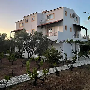επισκεφθείτε το ξενοδοχείο